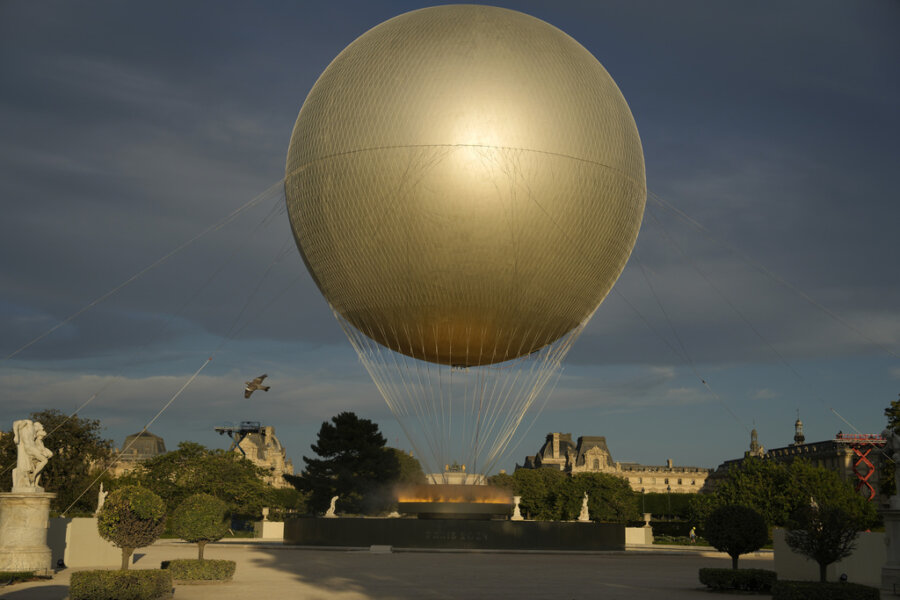 The cauldron sits in the Tuileries garden on the final day of the 2024 Summer Olympics ahead of the closing ceremony, Sunday, Aug. 11, 2024, in Paris, France. (AP Photo/Vadim Ghirda)